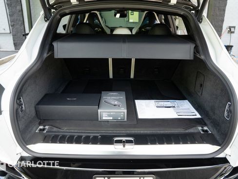 Used 2025 Aston Martin DBX 707 AWD/4WD image 40