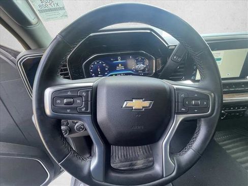 Used 2024 Chevrolet Silverado 1500 LT image 12