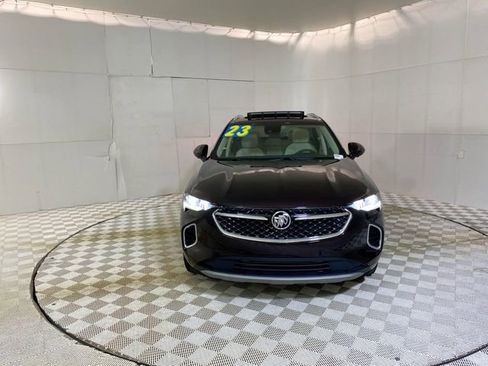 Used 2023 Buick Envision Avenir image 21