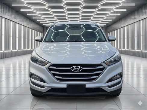 Used 2018 Hyundai Tucson SEL FWD image 5