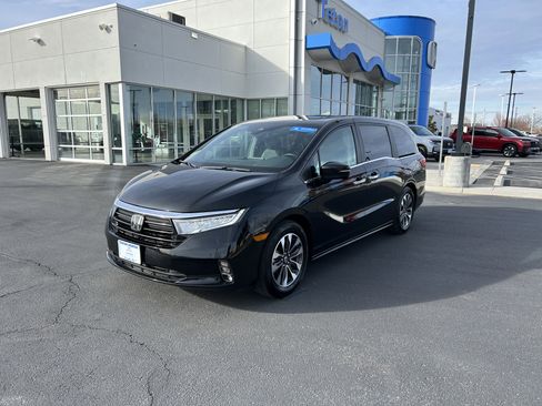 Certified 2024 Honda Odyssey EX-L image 1