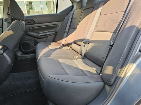 Used 2024 Nissan Altima 2.5 SV FWD image 16