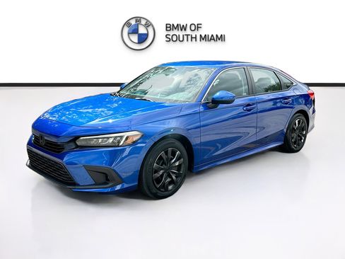 Used 2022 Honda Civic LX image 3