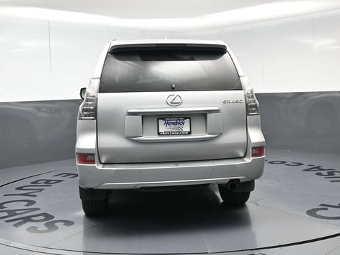 Used 2014 Lexus GX 460 w/ Premium Package AWD/4WD image 8