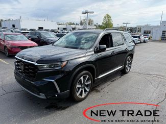 Used 2025 Honda Pilot Touring video 1