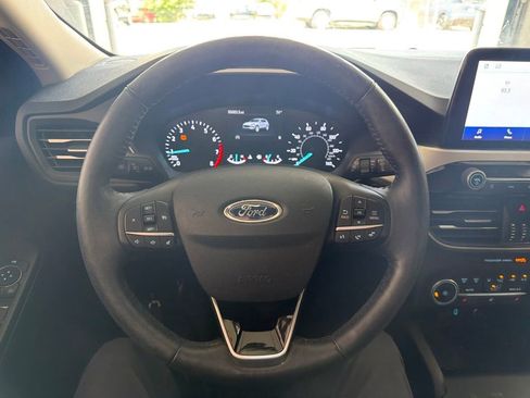Used 2020 Ford Escape SEL FWD image 9