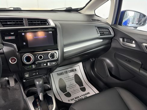 Used 2017 Honda Fit EX-L image 4