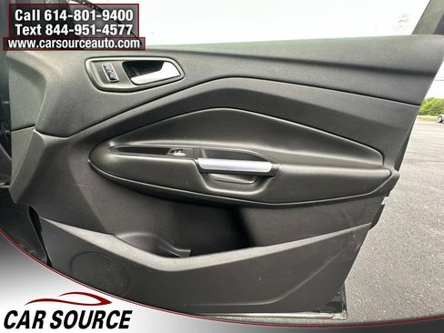 Used 2016 Ford Escape Titanium AWD/4WD image 29
