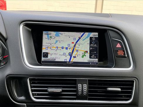 Used 2016 Audi Q5 2.0T Premium Plus image 13