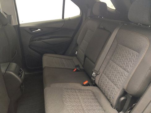 Used 2024 Chevrolet Equinox LT image 18