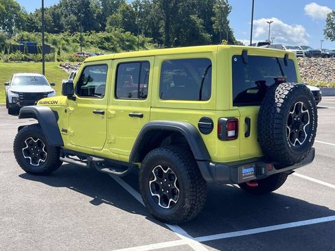 Used 2023 Jeep Wrangler Unlimited Rubicon AWD/4WD image 5