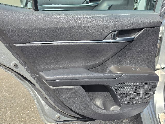 Used 2024 Toyota Camry SE w/ Cold Weather Package AWD/4WD image 23