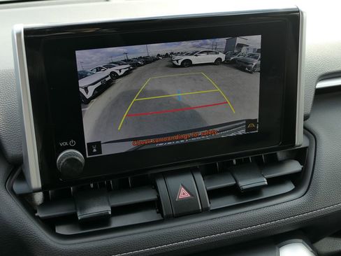 Used 2025 Toyota RAV4 LE image 20