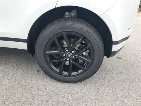 New 2026 Land Rover Range Rover Evoque S image 11