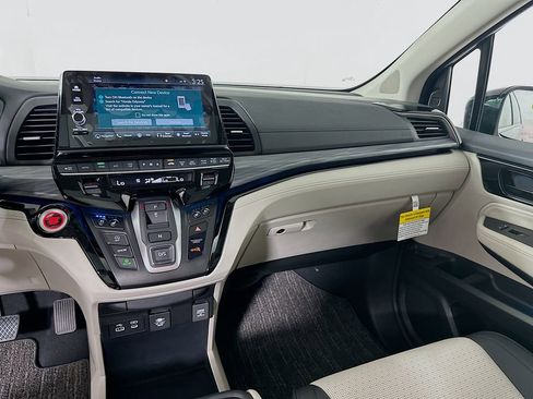 New 2026 Honda Odyssey Elite image 20
