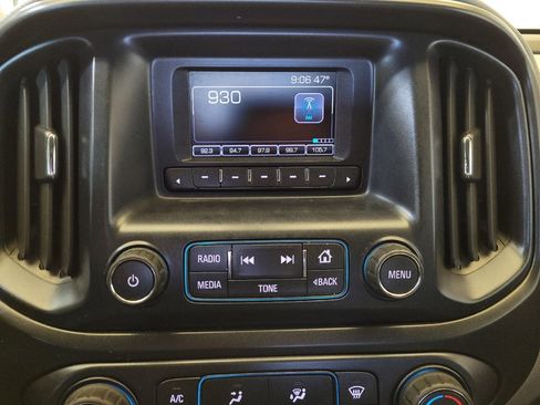 Used 2017 Chevrolet Colorado W/T w/ WT Convenience Package AWD/4WD image 25