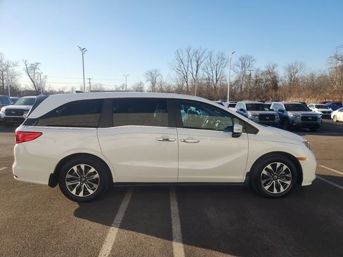 Used 2023 Honda Odyssey EX-L image 9