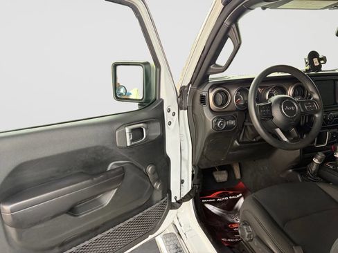 Used 2020 Jeep Wrangler Unlimited Sport AWD/4WD image 11
