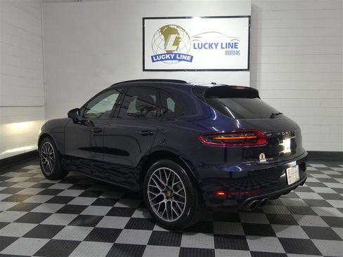 Used 2017 Porsche Macan Turbo AWD/4WD image 11