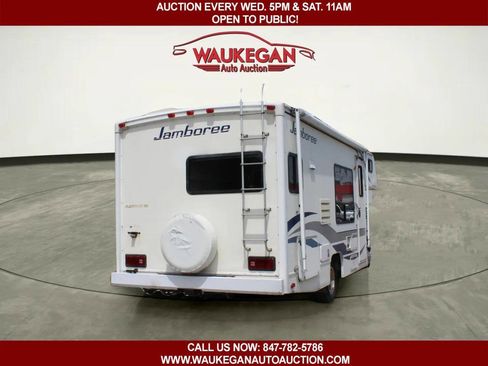 Used 2000 Ford E-350 and Econoline 350 Super Duty RWD image 5