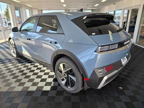 New 2026 Hyundai Ioniq 5 SEL image 6