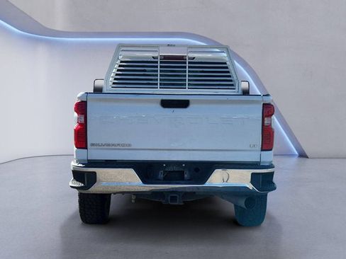 Used 2021 Chevrolet Silverado 2500 LT w/ Z71 Off-Road Package image 4