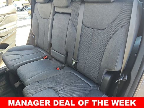 Used 2020 Hyundai Santa Fe SE image 13