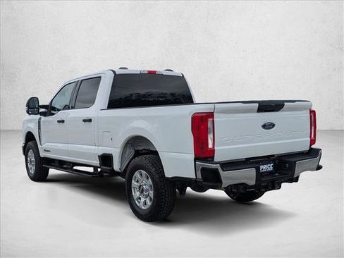 Certified 2024 Ford F250 XLT w/ FX4 Off-Road Package AWD/4WD image 8