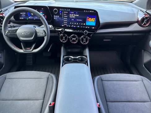 New 2025 Chevrolet Blazer EV RS image 13