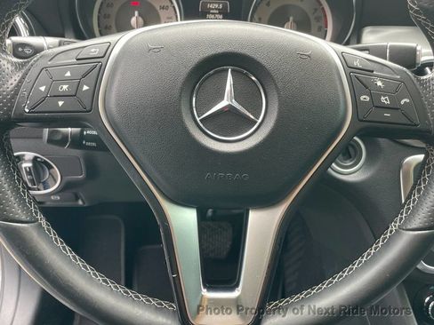 Used 2015 Mercedes-Benz GLA 250 image 16
