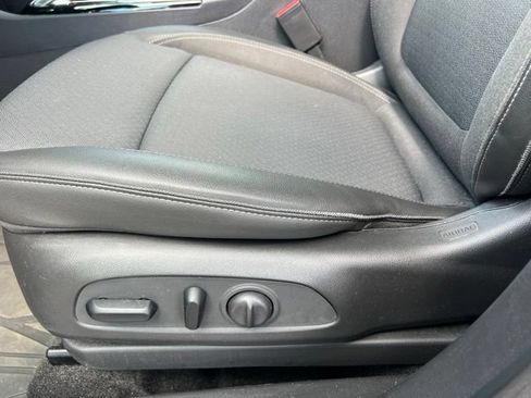 Used 2024 Buick Encore GX Preferred w/ Comfort Package FWD image 20