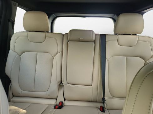 New 2025 Jeep Grand Cherokee Limited w/ Luxury Tech Group II image 12