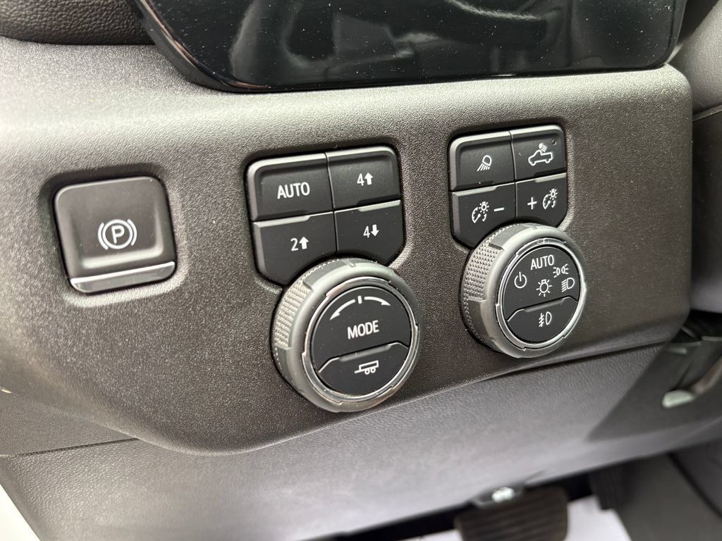 Used 2024 Chevrolet Silverado 1500 RST w/ All Star Edition Plus AWD/4WD image 18