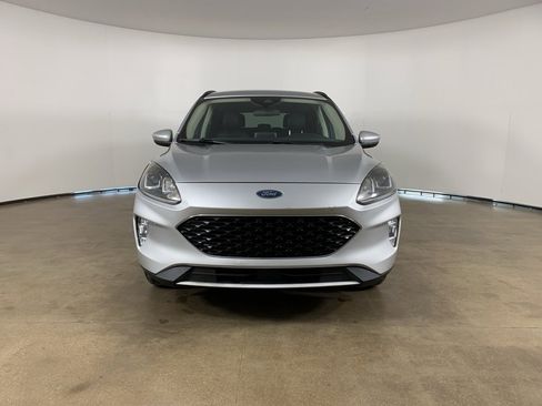 Used 2020 Ford Escape SEL image 3