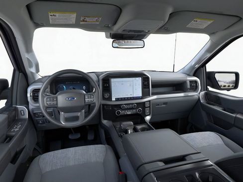 New 2025 Ford F150 Lightning XLT image 31