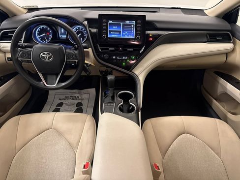 Used 2023 Toyota Camry LE FWD image 11