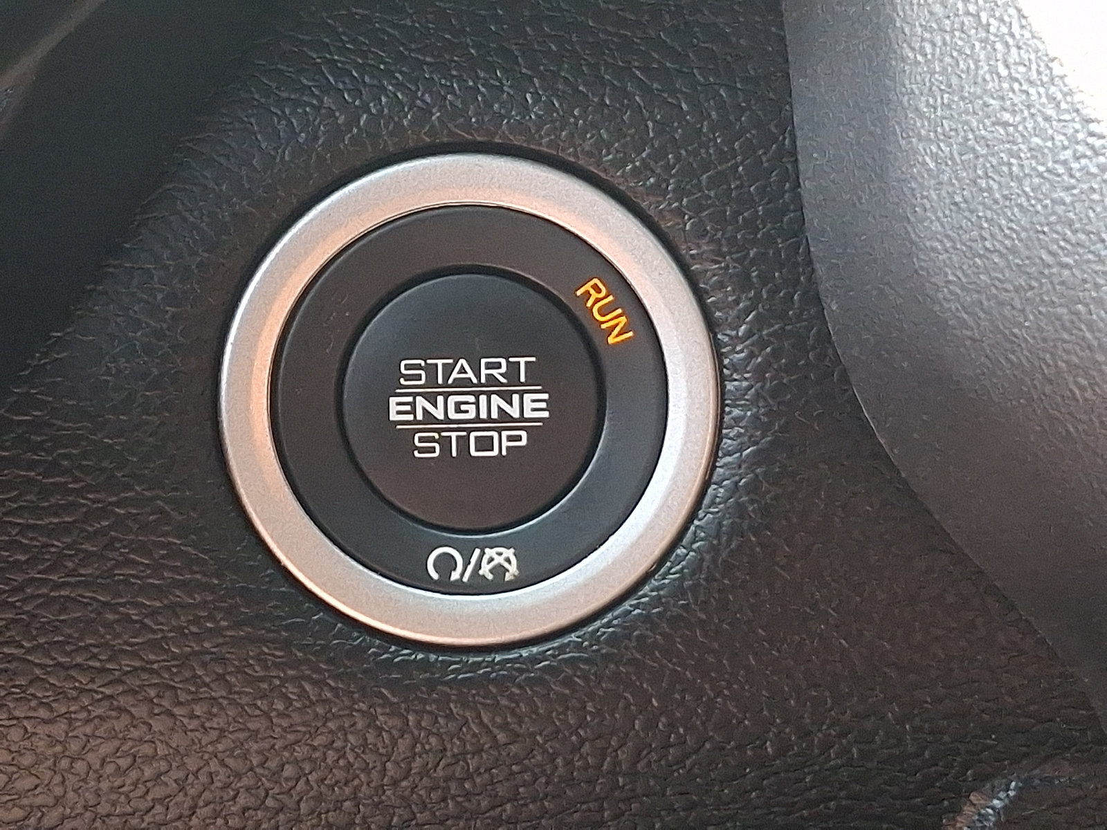 Used 2025 RAM 2500 Big Horn AWD/4WD image 24