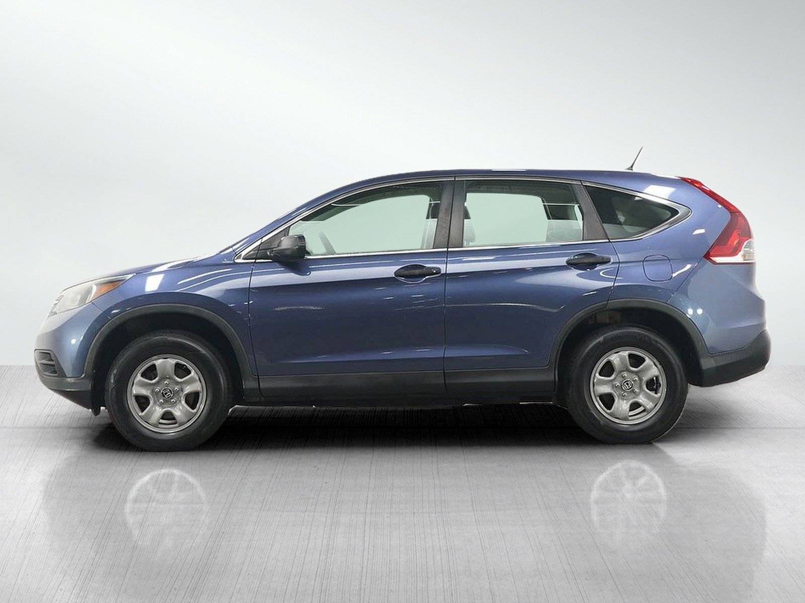Used 2014 Honda CR-V LX image 2