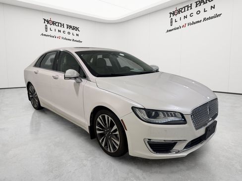 Used 2018 Lincoln MKZ Reserve w/ Climate Package AWD/4WD image 7