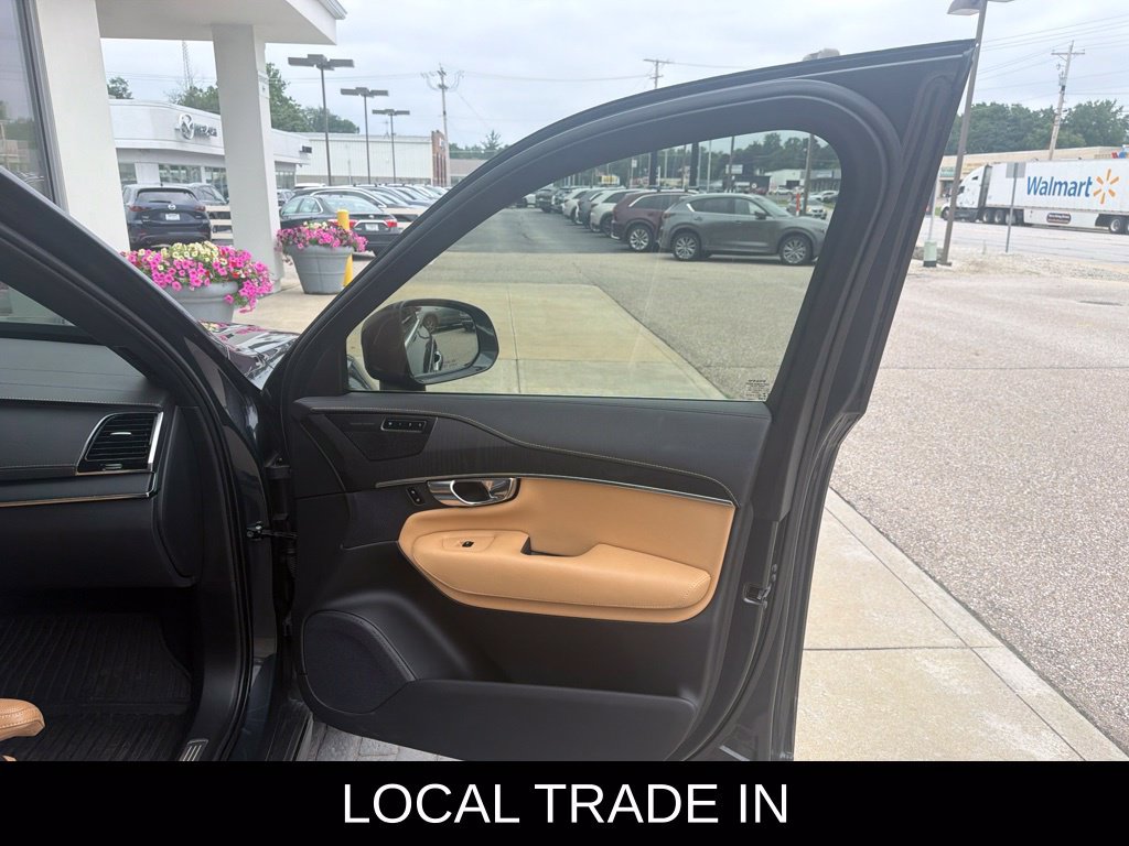 Used 2022 Volvo XC90 T6 Inscription w/ Lounge Package AWD/4WD image 15