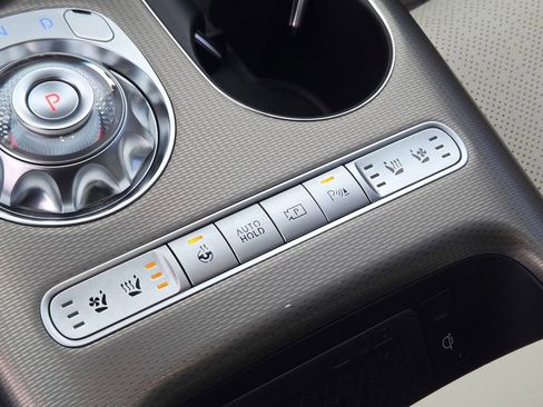 Used 2023 Genesis GV60 Advanced image 44