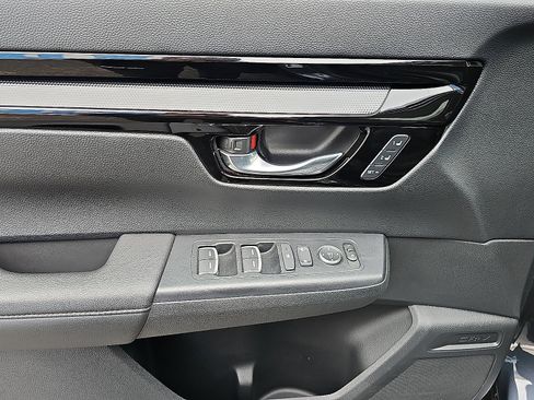 Used 2023 Honda CR-V EX-L image 12