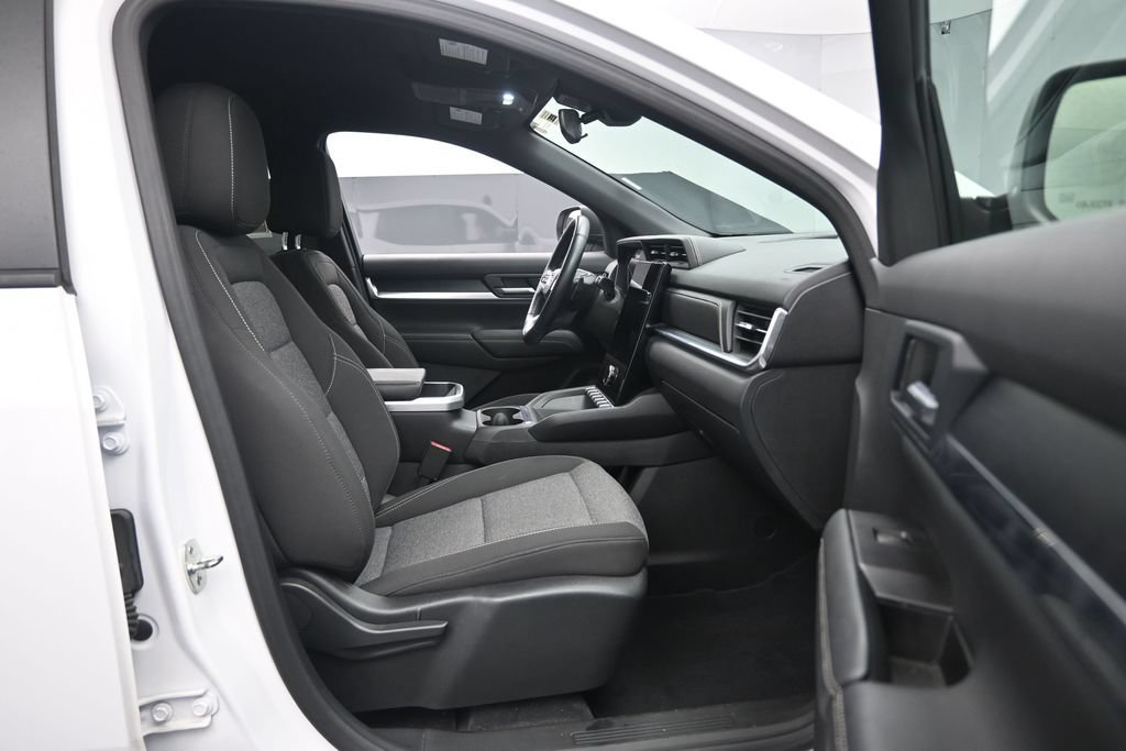 Used 2025 GMC Terrain Elevation AWD/4WD image 28