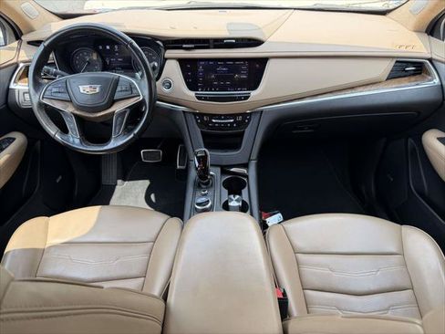 Used 2023 Cadillac XT5 Sportv w/ Platinum Package AWD/4WD image 16