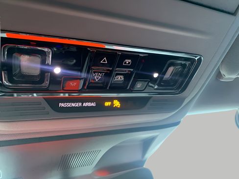 Used 2022 Lincoln Corsair Reserve w/ Equipment Group 201A image 20