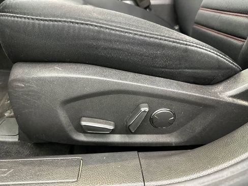 Used 2015 Ford Fusion SE w/ Equipment Group 201A image 10