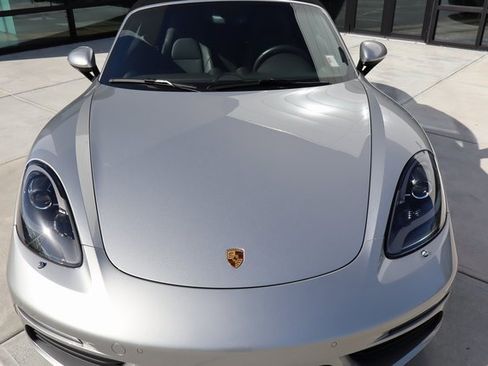 Used 2023 Porsche 718 Boxster image 17