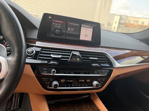 Used 2019 BMW 540i xDrive w/ M Sport Package AWD/4WD image 14