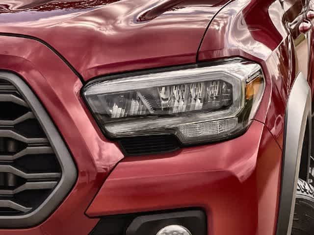 Used 2020 Toyota Tacoma TRD Off-Road w/ Technology Package AWD/4WD image 24