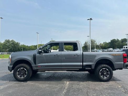Certified 2023 Ford F250 Lariat w/ Lariat Ultimate Package AWD/4WD image 5